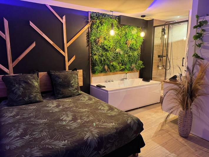 Appartement de vacances pour 2 personnes, avec Balcon ainsi que Jacuzzi et Terrasse