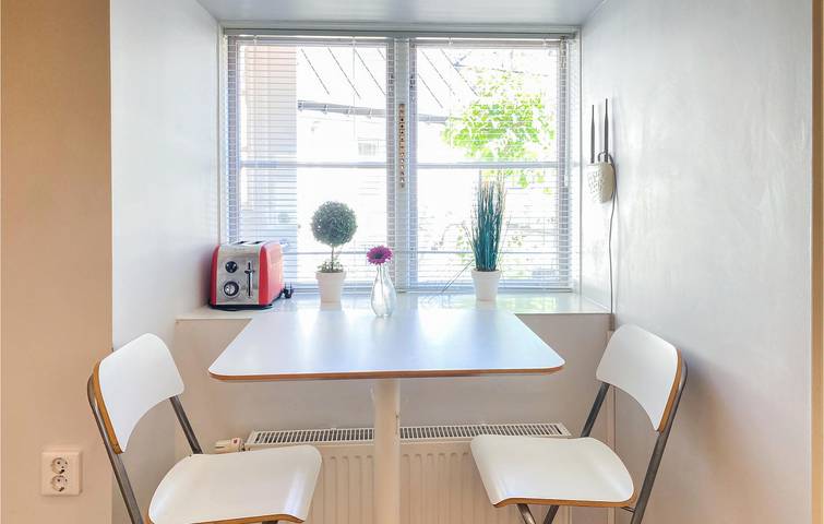 Ganze Ferienwohnung, Ferienwohnung für 3 Personen mit Garten in Visby, Gotland