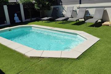 Location de vacances pour 4 personnes, avec jardin et balcon à Le Beausset