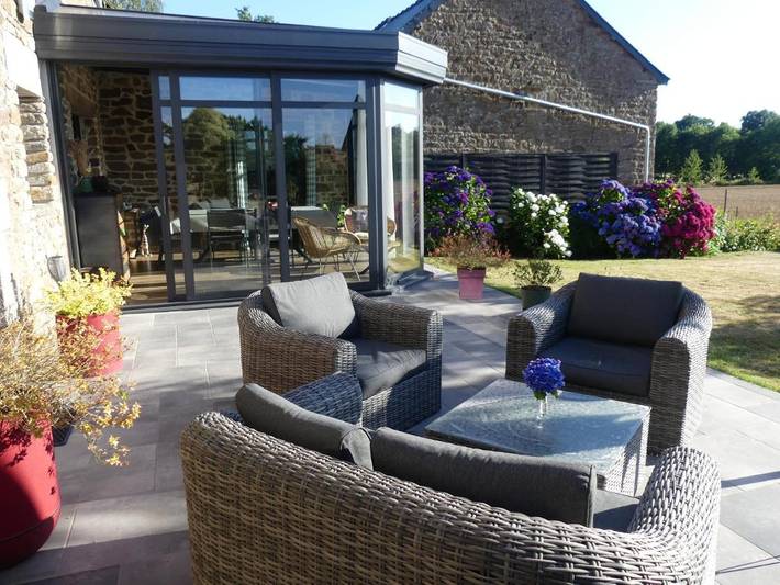 Location de vacances pour 4 personnes, avec vue ainsi que jardin et terrasse, adapté aux familles à Saint-Carné - 2