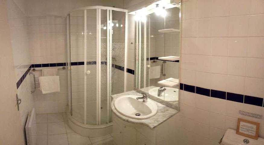 Gîte pour 6 personnes, avec sauna et jardin ainsi que piscine et vue à Chalabre - 2