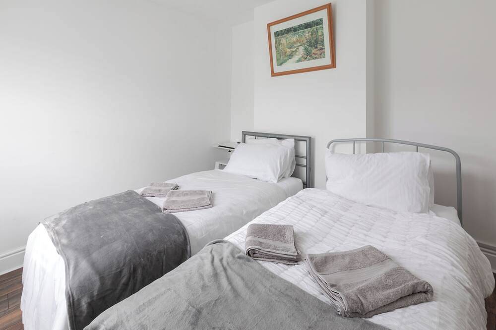 Comfy House Suitable for families in Portsmouth, Südostengland