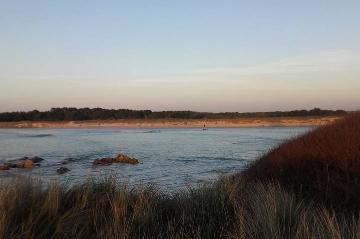 Location de vacances pour 4 personnes, avec jardin et terrasse à Plougoulm