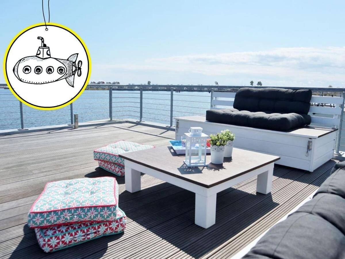 Two-Bedroom House Boat in Olpenitz, Kappeln