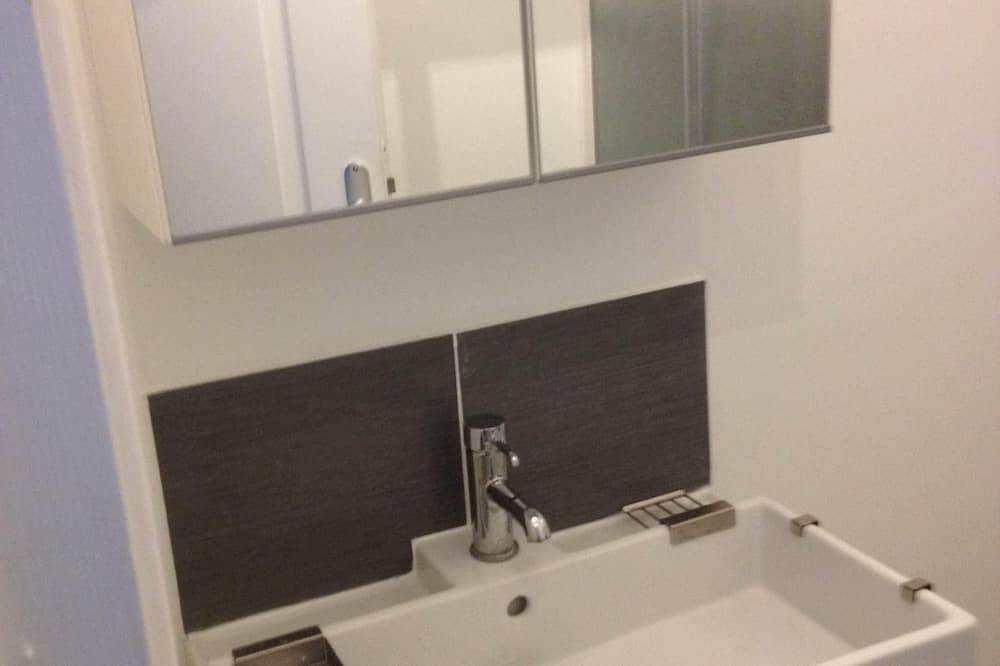 Entire apartment, Apartment not far from Saint Brieuc town center, close to transport links in Saint-Brieuc, Côte de Goëlo