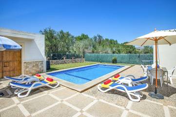 Villa in Pollença, Serra de Tramuntana für 4 