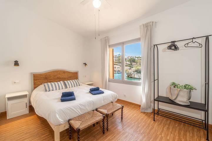 Finca für 4 Personen, mit Balkon in Cala Figuera - 2