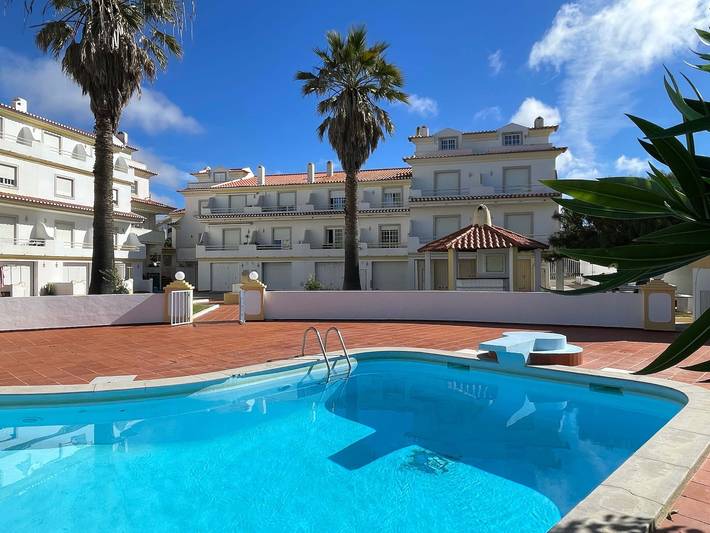 Casa de férias para 6 pessoas, com Jardim e Piscina em Praia da Areia Branca