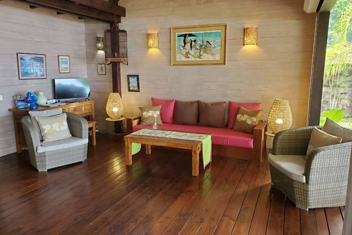 Cottage Miti Reva in Haapiti in Ha'apiti, Mo'orea