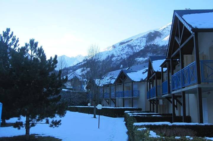 Location de vacances pour 6 personnes, avec balcon et jardin à Cauterets