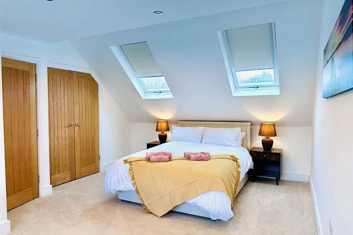 Best house on the street! Up to 10 guests- perfect for families, contractors in Croydon, London