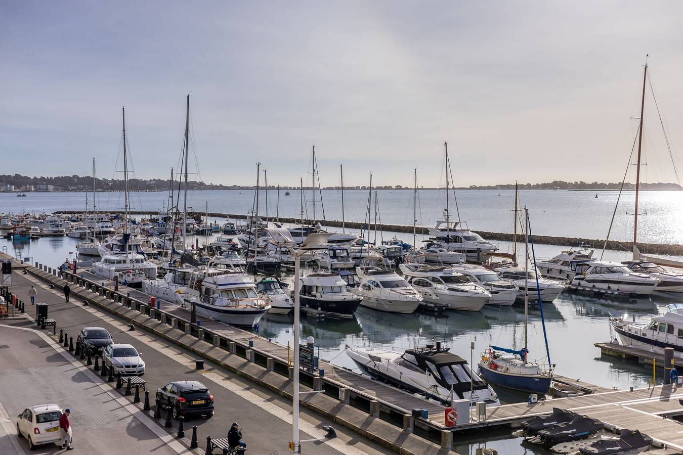 Ganze Wohnung, Marina Vista - Waterfront Views towards Brownsea Island and the Purbecks in Poole, Poole Harbour