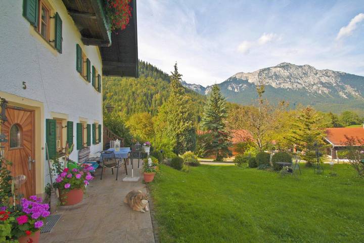 Ferienwohnung für 2 Personen, mit Balkon und Garten sowie Sauna in Bad Reichenhall - 3