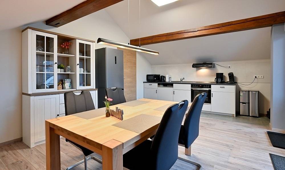 Ganze Ferienwohnung, Gemütliche Ferienwohnung "Eifel - Moselhöhe", Nähe Pyrmonter Felsensteig in Roes, Cochem-Zell