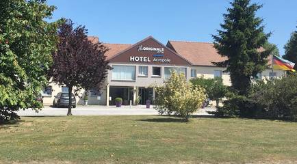 Hôtel pour 2 personnes, avec jardin à Bernay