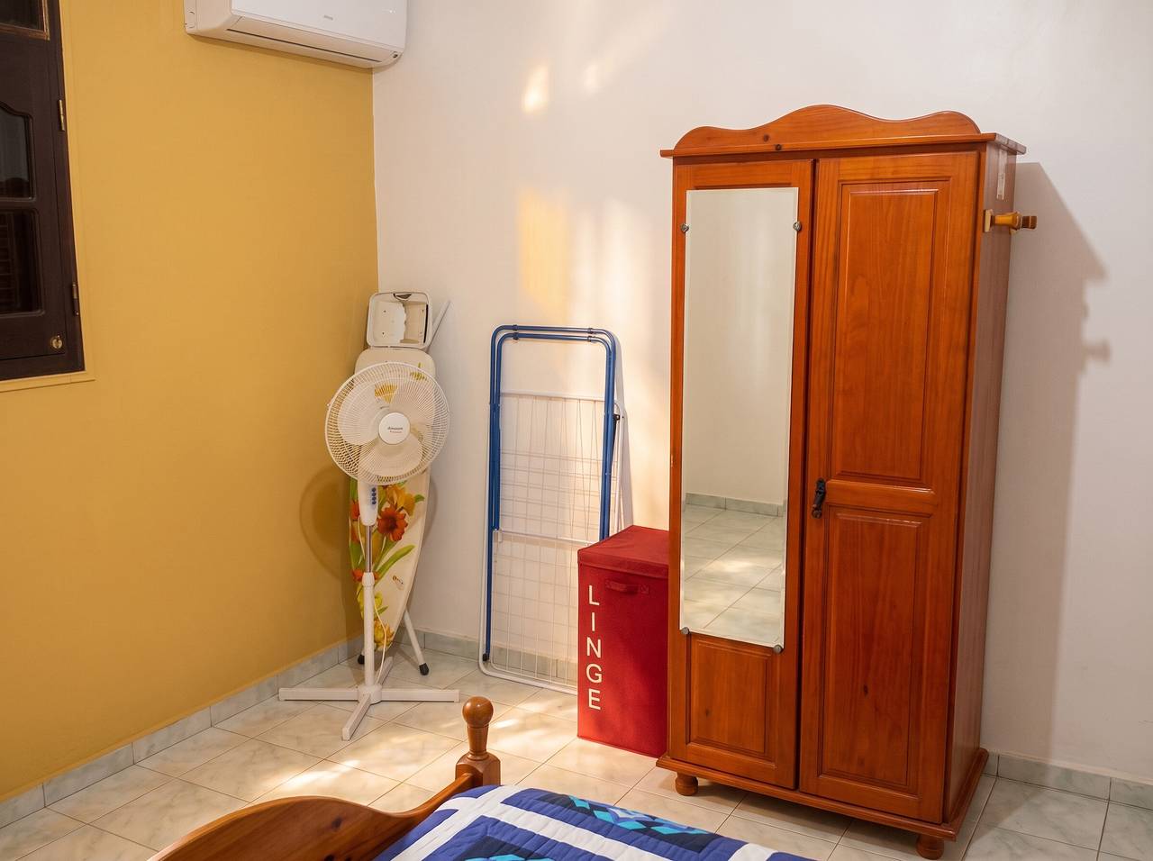 Apartamento entero, Amplio apartamento en Petit Canal - 65 m² - Vista al jardín in Petit-Canal, Guadalupe