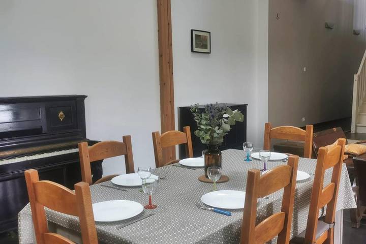 Location de vacances pour 9 personnes, avec jardin à Guimaëc - 4