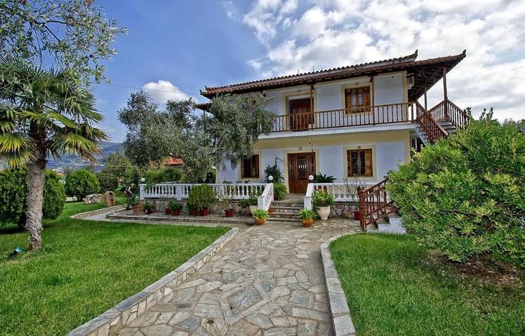 B&b per 2 persone, con Balcone e Terrazza nonché Idromassaggio e Giardino in Skopelos