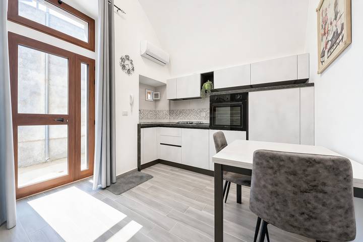 Casa San Lorenzo Maiorano: Sea View, Wi-Fi & Air Conditioning in Monte Sant'Angelo in Monte Sant'Angelo, Gargano