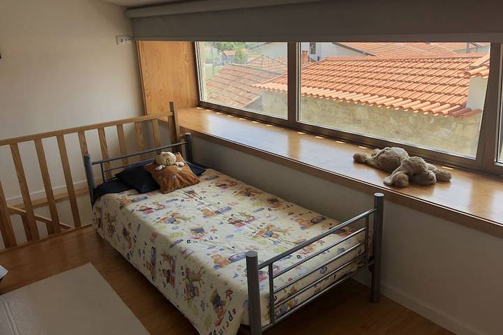 Location de vacances pour 5 personnes, avec terrasse et jardin dans Oliveira de Azeméis - 4