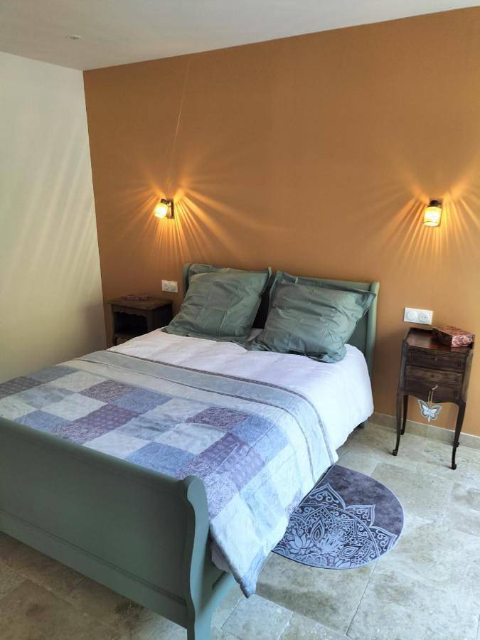 Gîte pour 2 personnes, avec terrasse à Castels - 3