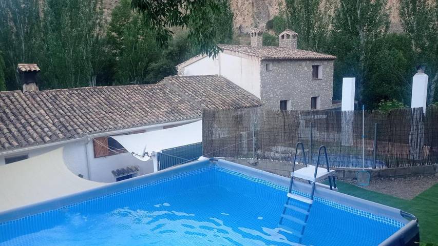 Casa rural para 6 personas, con piscina y vistas al lago además de vistas y jardín en Castril - 4