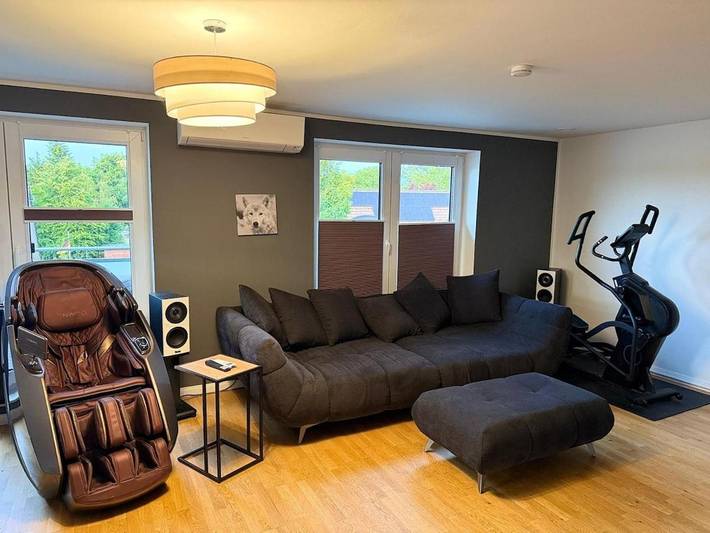 Ferienwohnung für 7 Personen, mit Terrasse und Ausblick in Norderstedt