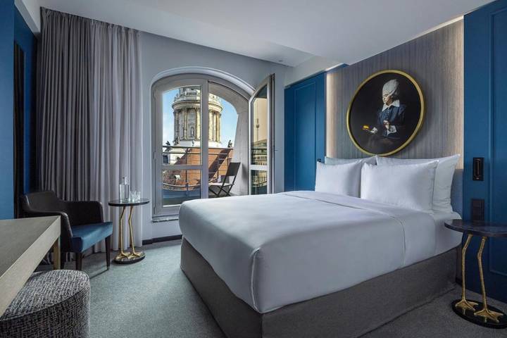 Hotel für 2 Personen, mit Terrasse und Sauna sowie Ausblick am Brandenburger Tor