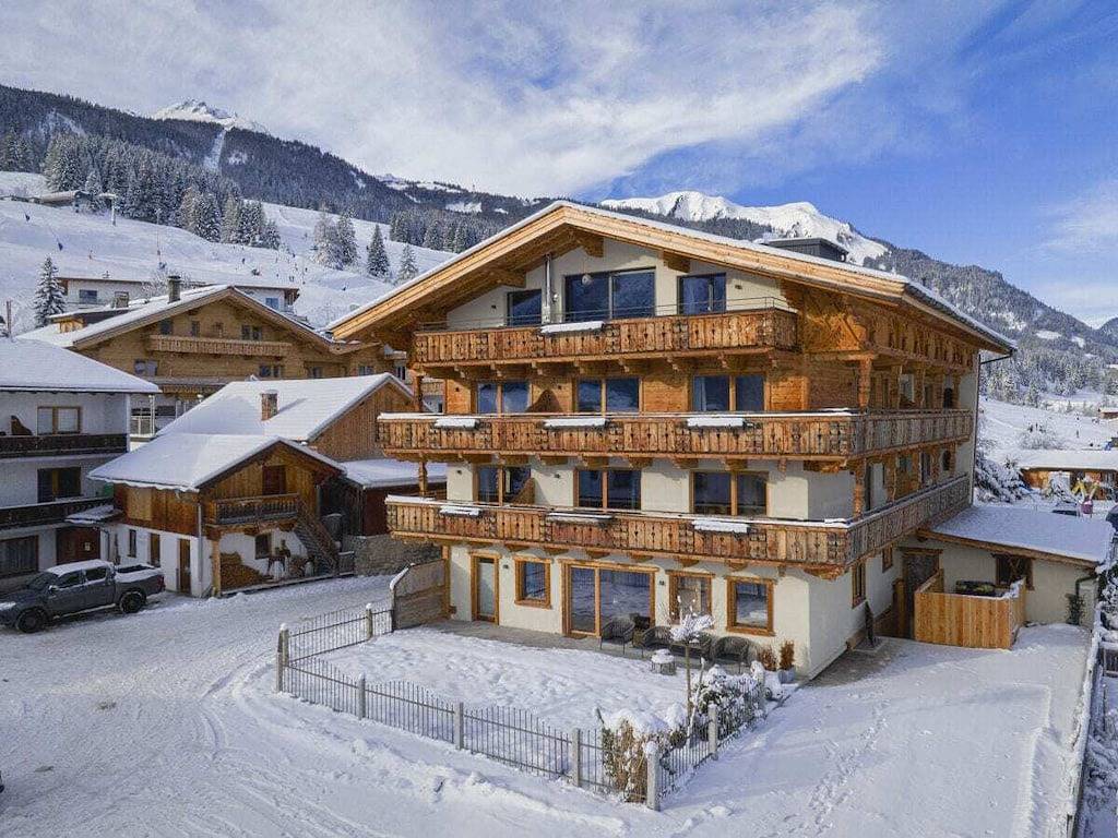 Wohnung in Lermoos mit Balkon und Parken in Lechtaler Alpen, Lermoos