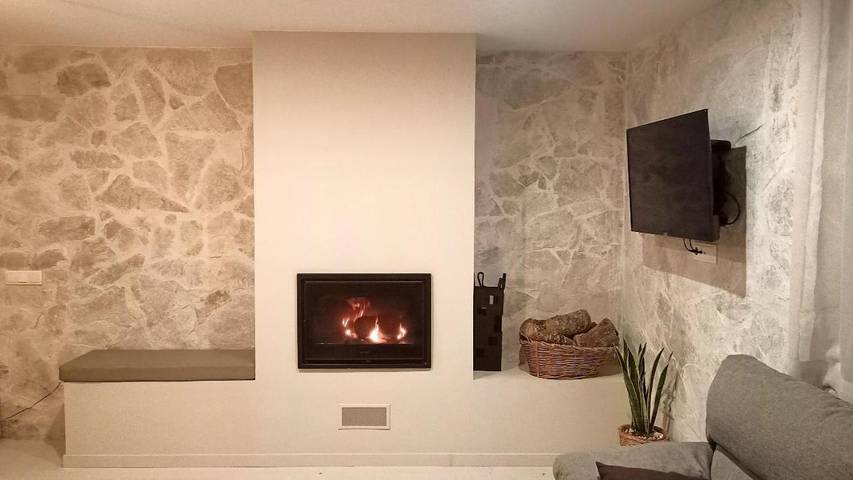 Casa rural para 6 personas, con balcón y jacuzzi en Matabuena