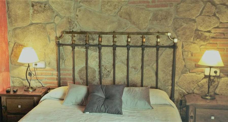 Casa rural para 3 personas, con balcón y vistas en San Martín del Pimpollar - 4