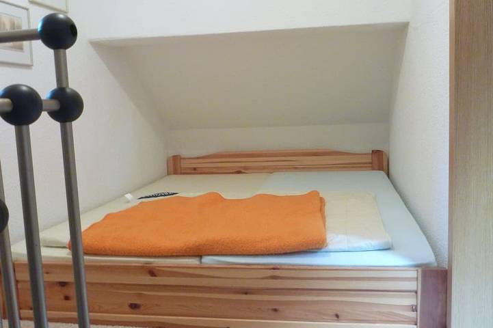 Location de vacances pour 3 personnes, avec sauna ainsi que terrasse et jardin, animaux acceptés à Klingenthal - 2