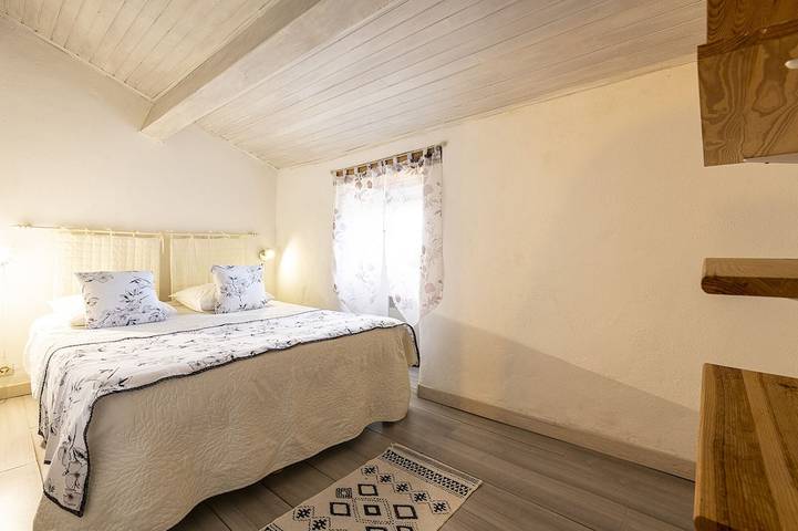 Location de vacances pour 4 personnes, avec balcon et jardin à Payzac (Ardèche) - 2