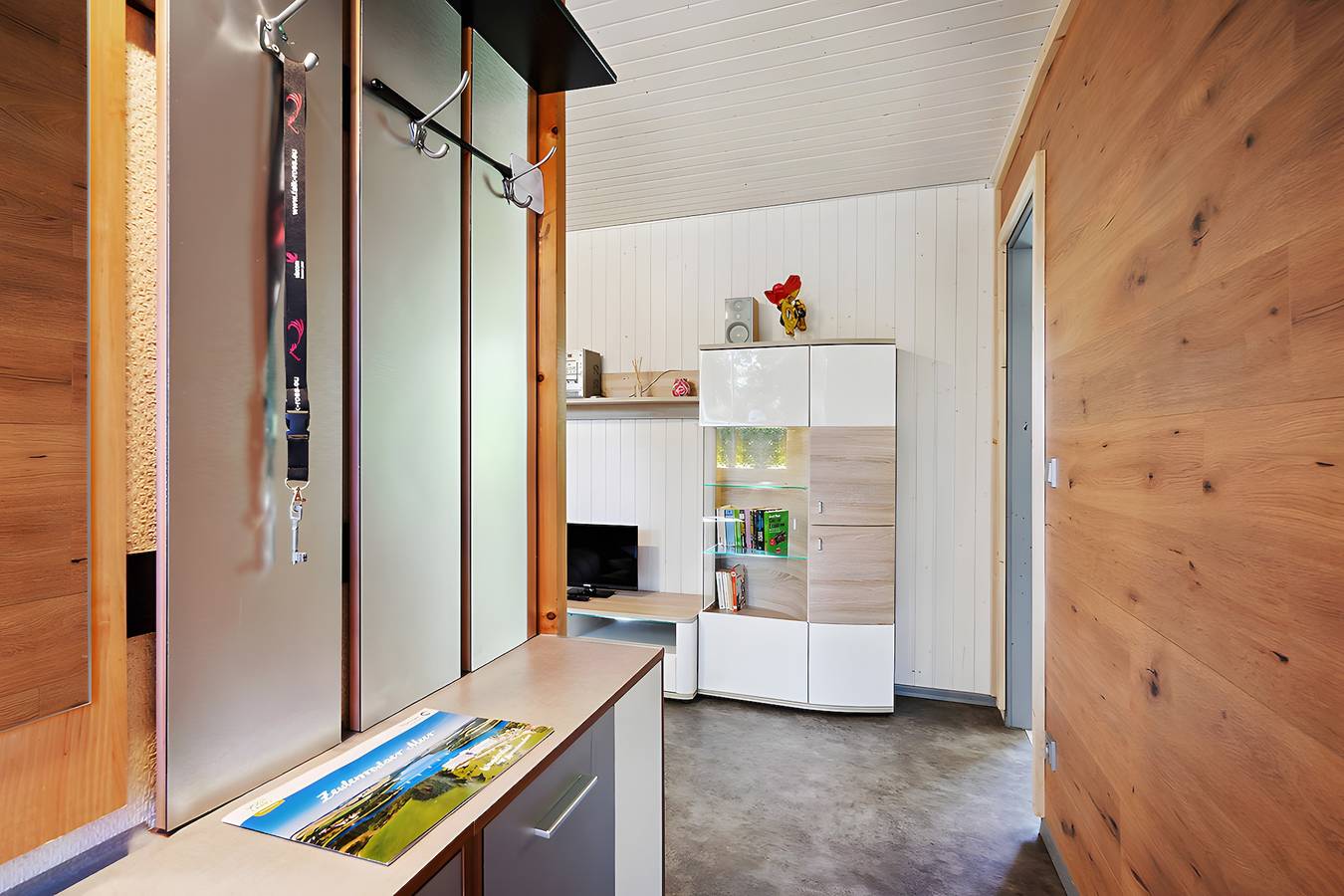 Ferienhaus 204 mit privater Terrasse, Garten und Wlan in Bungalowdorf Zadelsdorf, Zeulenroda-Triebes