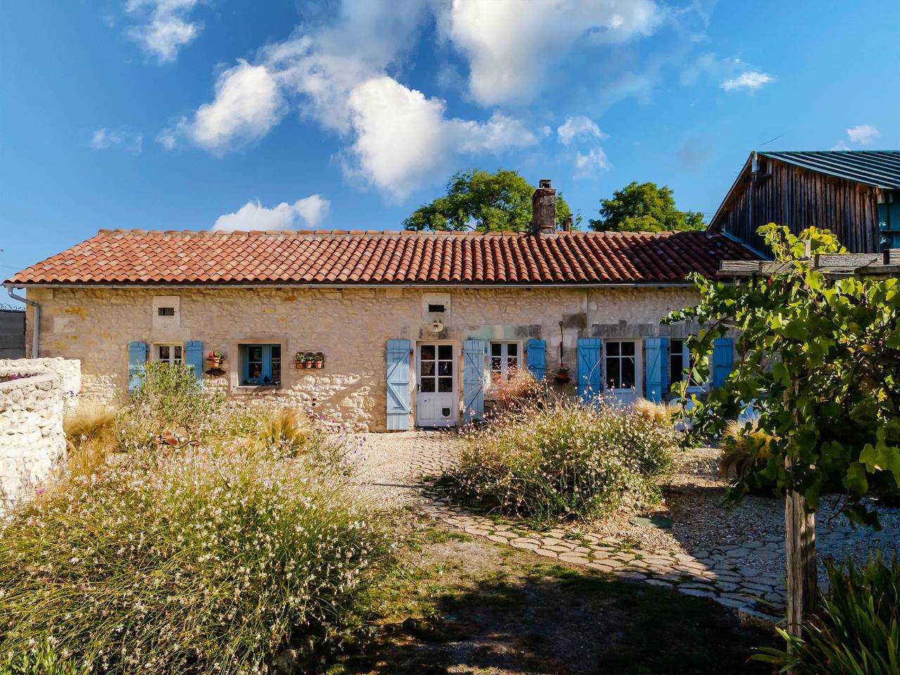 Ruhiges Ferienhaus in der Dordogne in Saint-Martial-Viveyrol, Périgord Vert