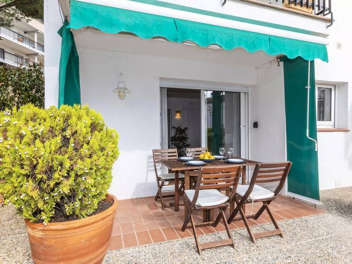 Holiday rental for 2 people, with terrace in Tamariu