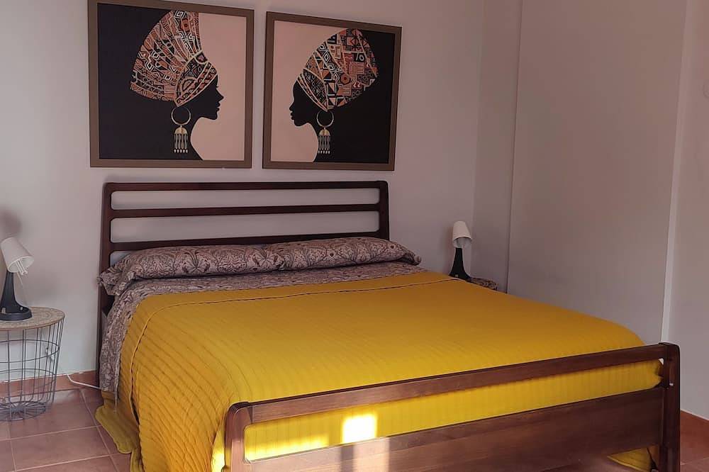 Ganze Wohnung, Apartment Las Palmas downtown with private terrace in Ciudad Jardin, Las Palmas