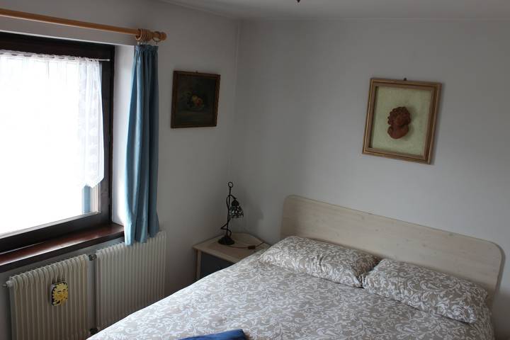 Ganze Ferienwohnung, Ferienwohnung für 4 Personen mit Terrasse in Cavalese, Fleimstaler Alpen
