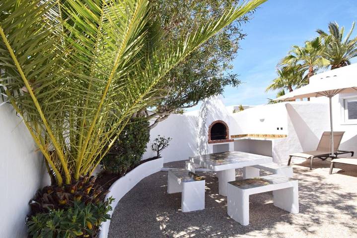 Bungalow für 5 Personen, mit Kinderpool und Pool sowie Garten auf Ibiza - 3