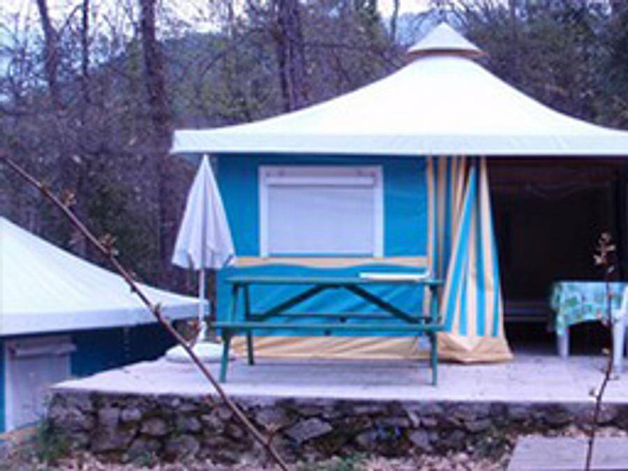 Camping Les Cerisiers - Bungalow 5 personnes - Bengali in Vernet-les-Bains, Parc naturel régional des Pyrénées catalanes