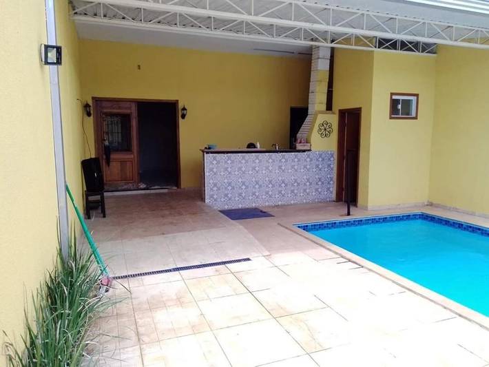 Casas e apartamentos de temporada para 4 pessoas, com piscina em Itapetininga