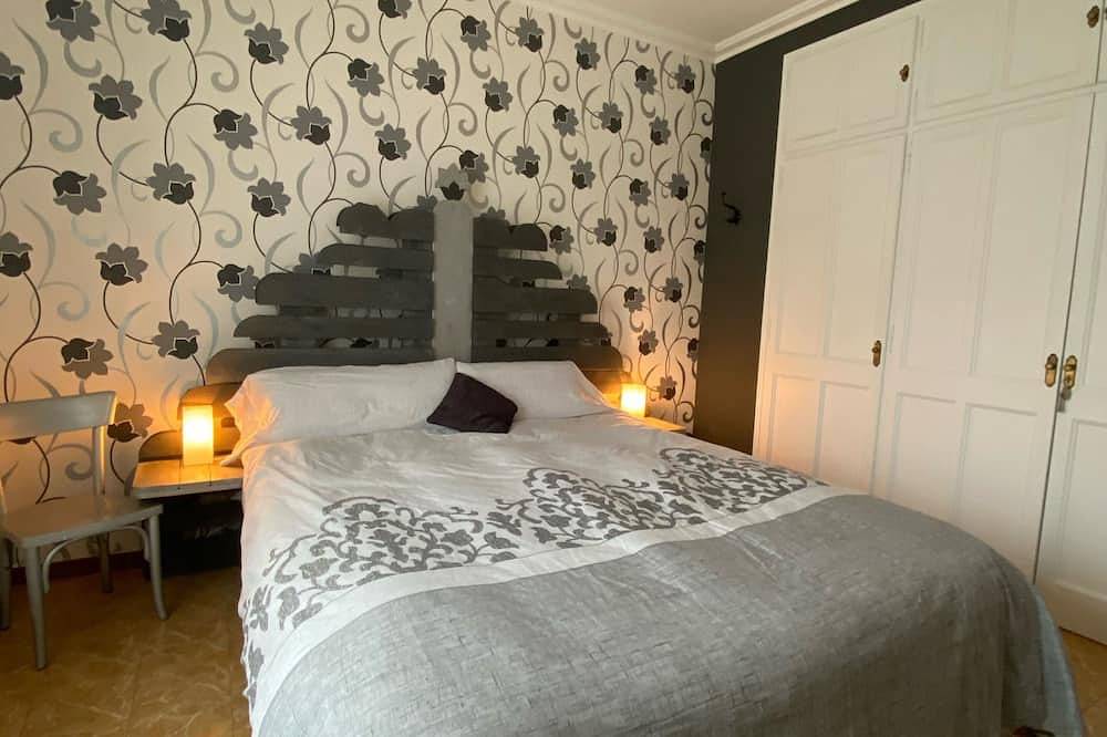 Entire apartment, Mediteranean Sweet & Suite in Palafrugell, Costa Brava