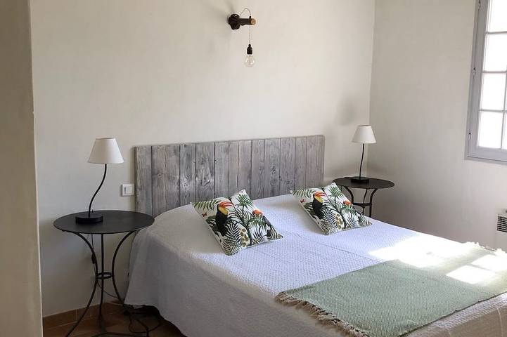 Ferienhaus für 5 Personen, mit Terrasse und Garten in Apt - 3