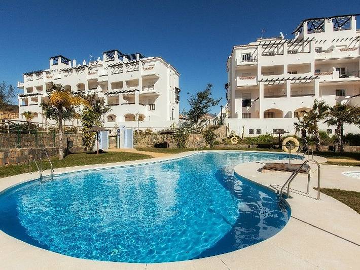 Apartamento de vacaciones para 4 personas, con terraza y piscina - 1