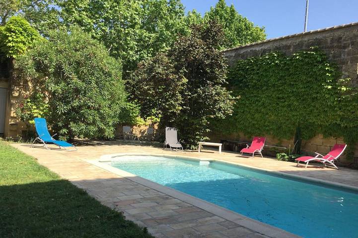 Casa de vacaciones para 13 personas, con balcón y jardín - 1