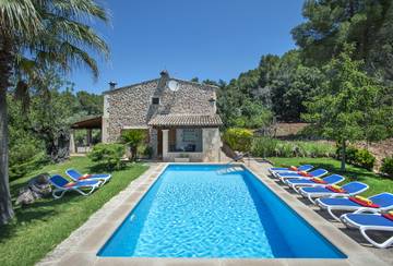 Finca in Pollença, Serra de Tramuntana für 8 