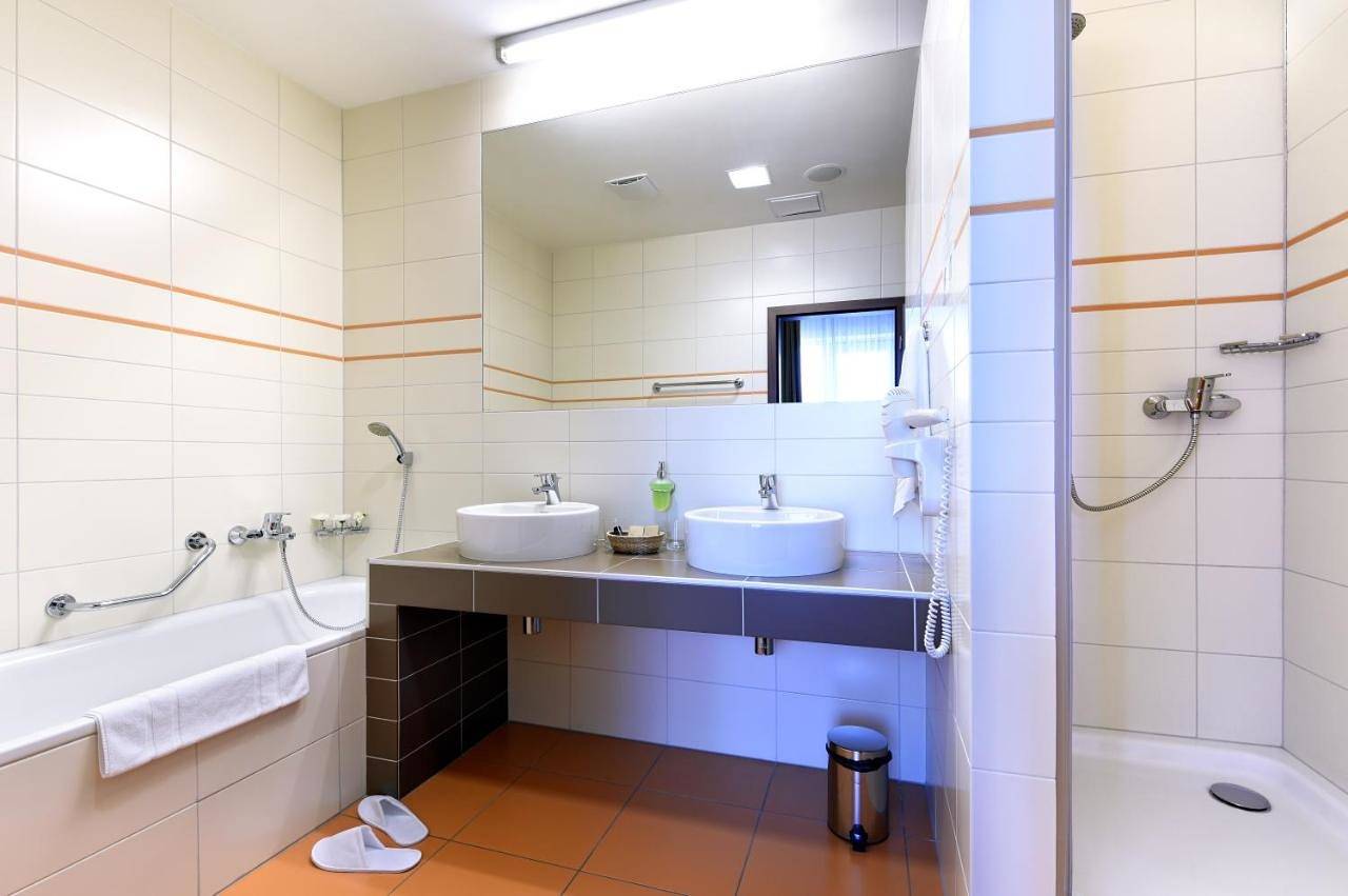 Hotel für 3 Personen mit Sauna in Bratislava, Bratislava und Umgebung