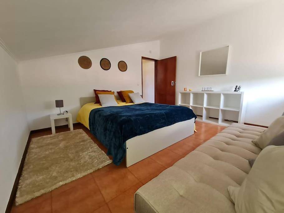 Apartamento inteiro, Three-Bedroom Apartment in São Martinho (Sintra), Sintra
