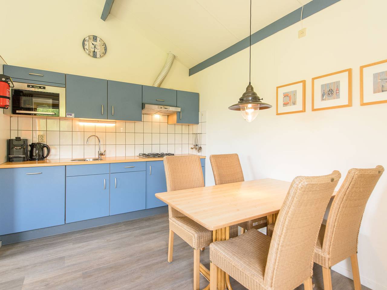 Gezellige villa nabij de duinen in Hollum, Nederlandse waddeneilanden