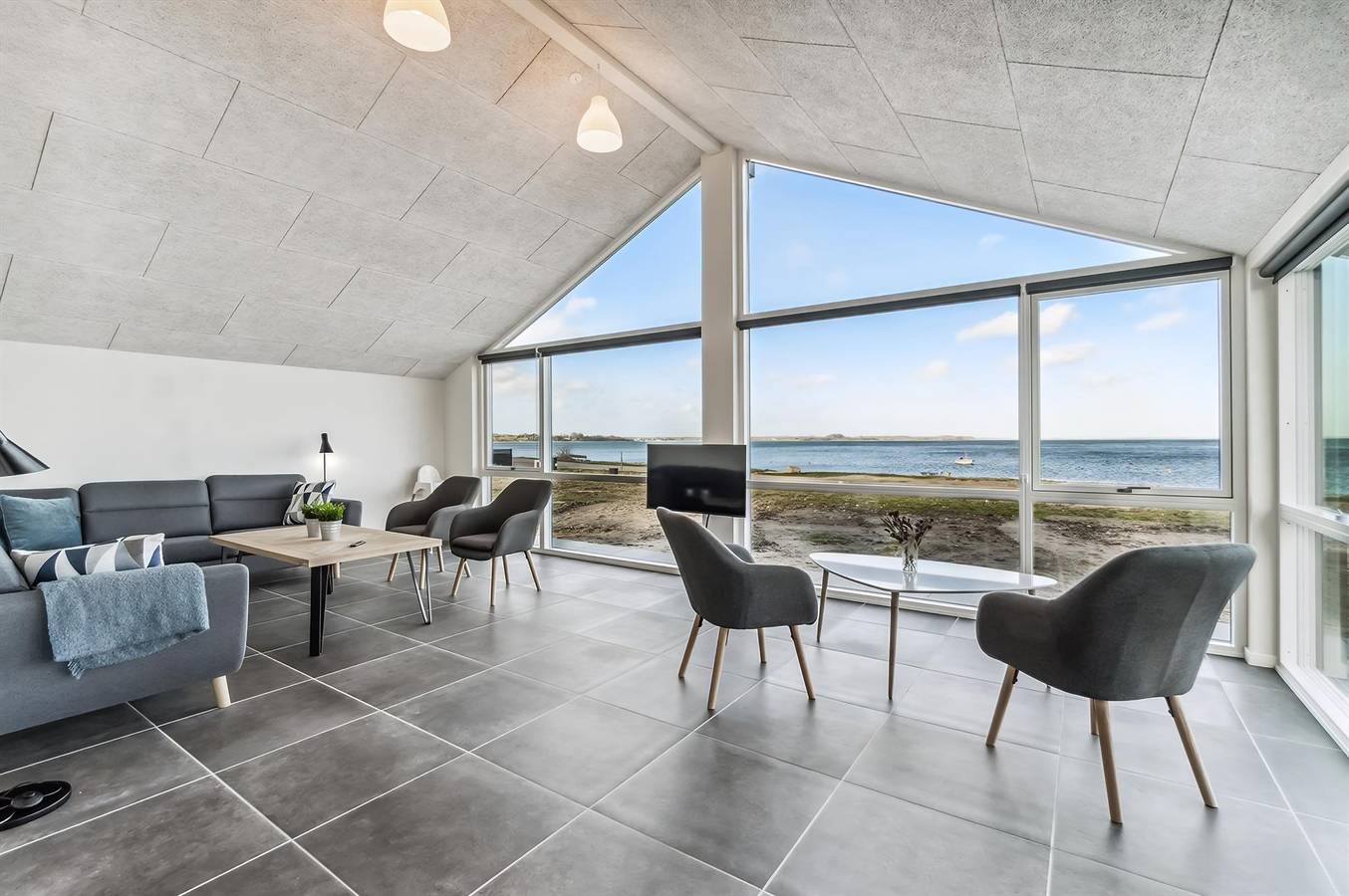 Pet friendly home in Sjølund with sauna in Bjert, Kleiner Belt